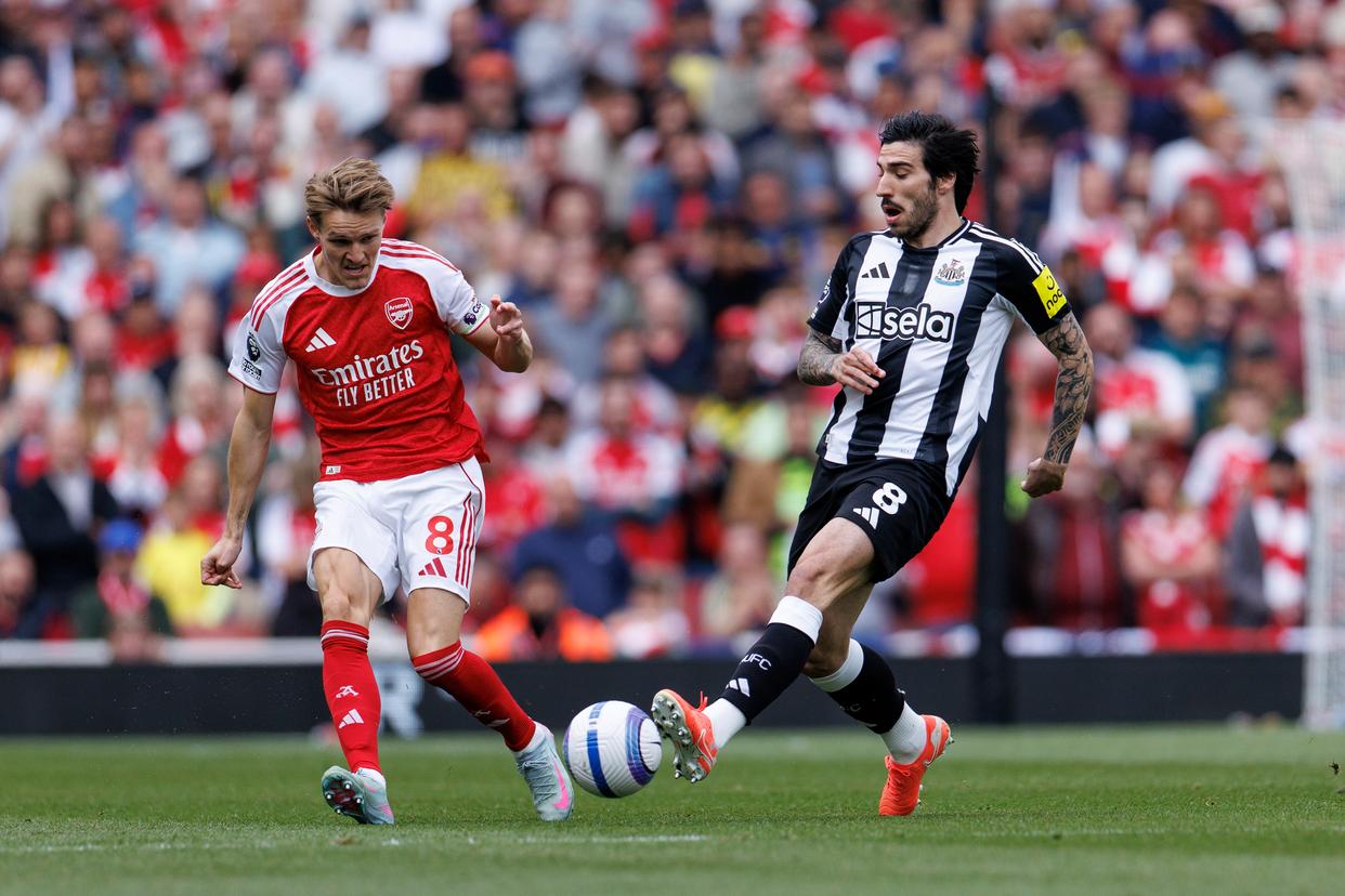 阿森纳备战英超比赛,球队士气高涨 阿森纳备战英超比赛,球队士气高涨